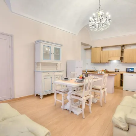 Apartman Goccia Di Mare 50m From The Sea - Happy